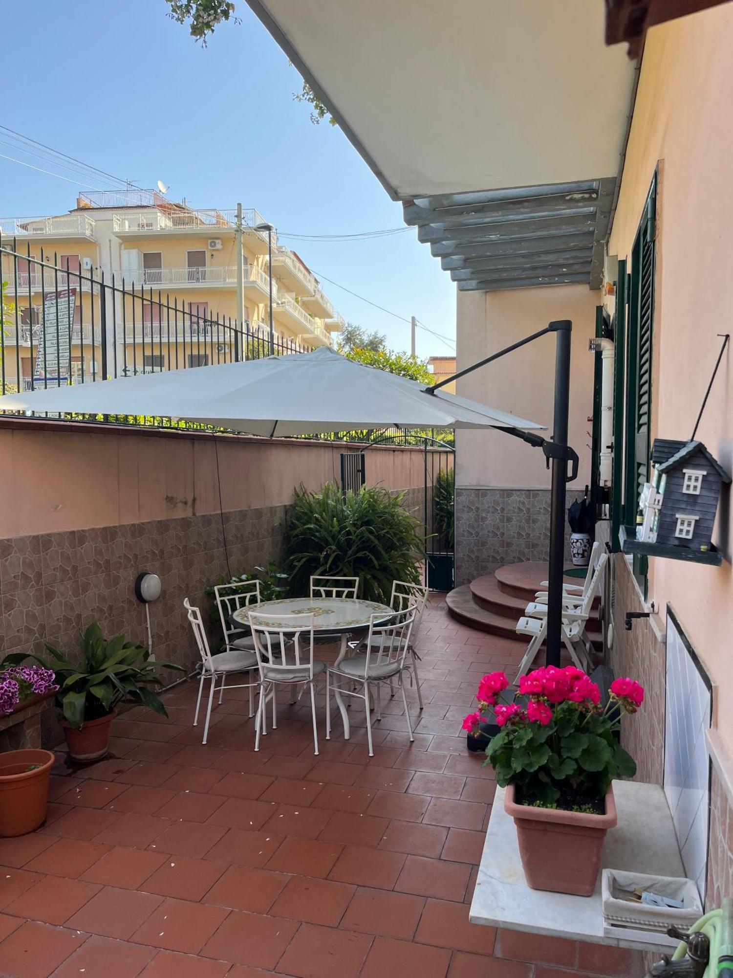 Casa Vacanze Il Gatto Rosso Trecase Kültér fotó